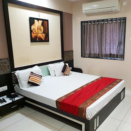 Hotel Oberoi Ahmednagar Exterior foto
